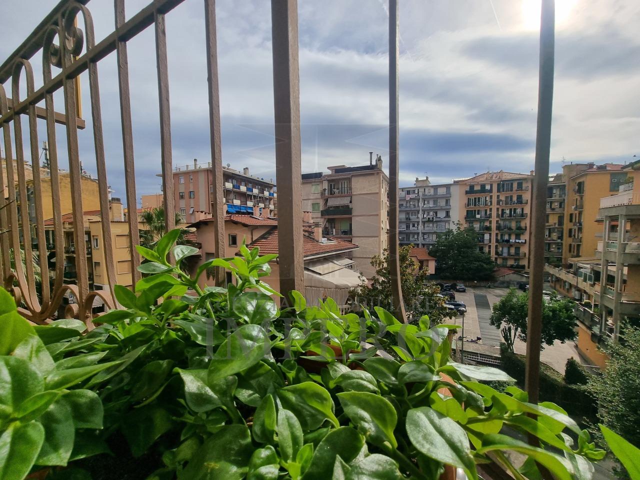 Vendita Pentavani, Ventimiglia foto