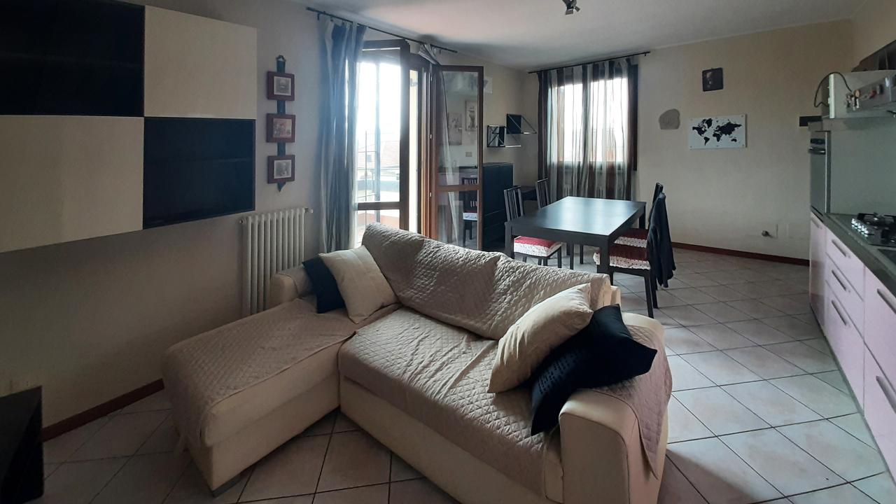 Vendita Bivani, Bagnolo in Piano foto