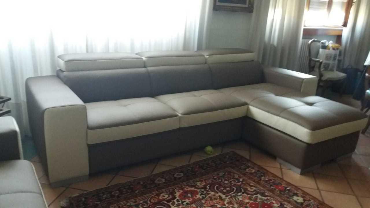 Vendita Pentavani, Bari foto