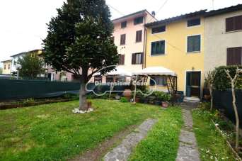 Vendita Casa indipendente, Lucca Vendita Casa indipendente, Lucca