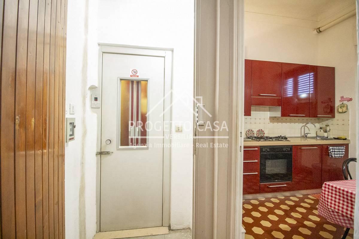 Vendita Appartamento, Viareggio foto