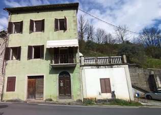 Vendita Casa indipendente, Gallicano Vendita Casa indipendente, Gallicano