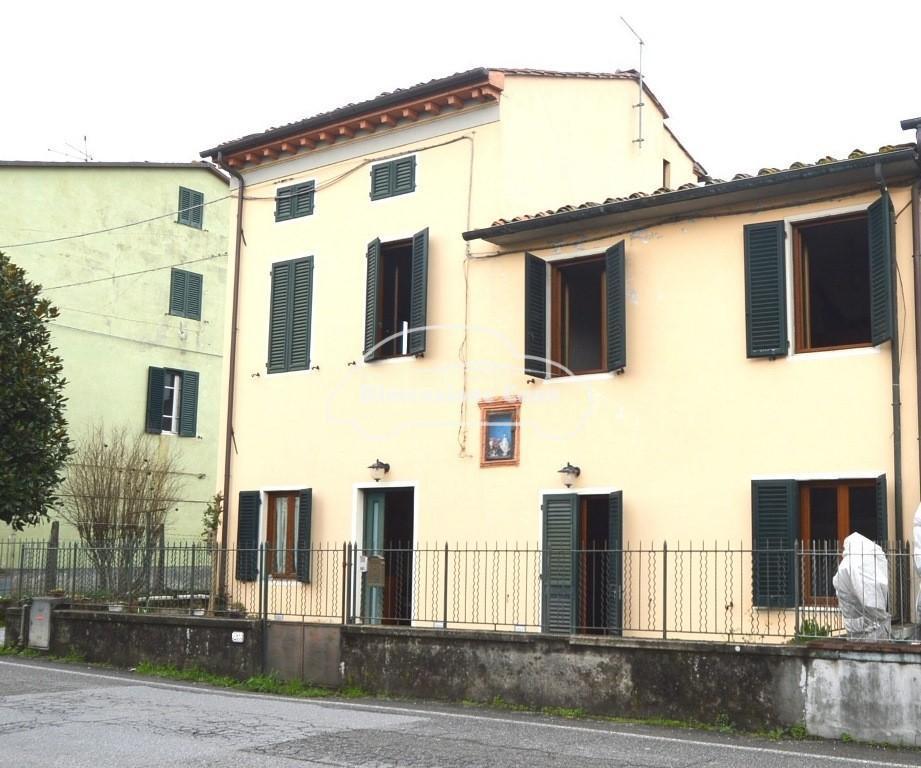 Vendita Casa indipendente, Lucca foto