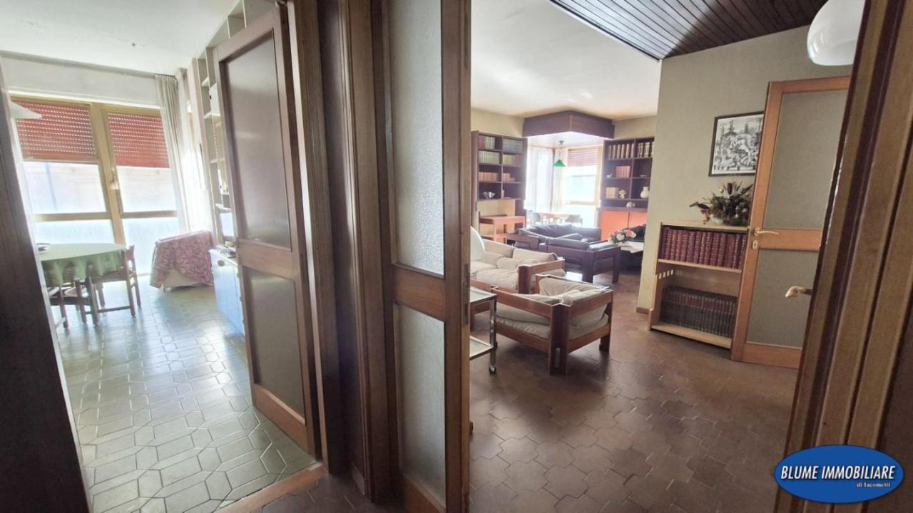 Vendita Appartamento, Viareggio foto