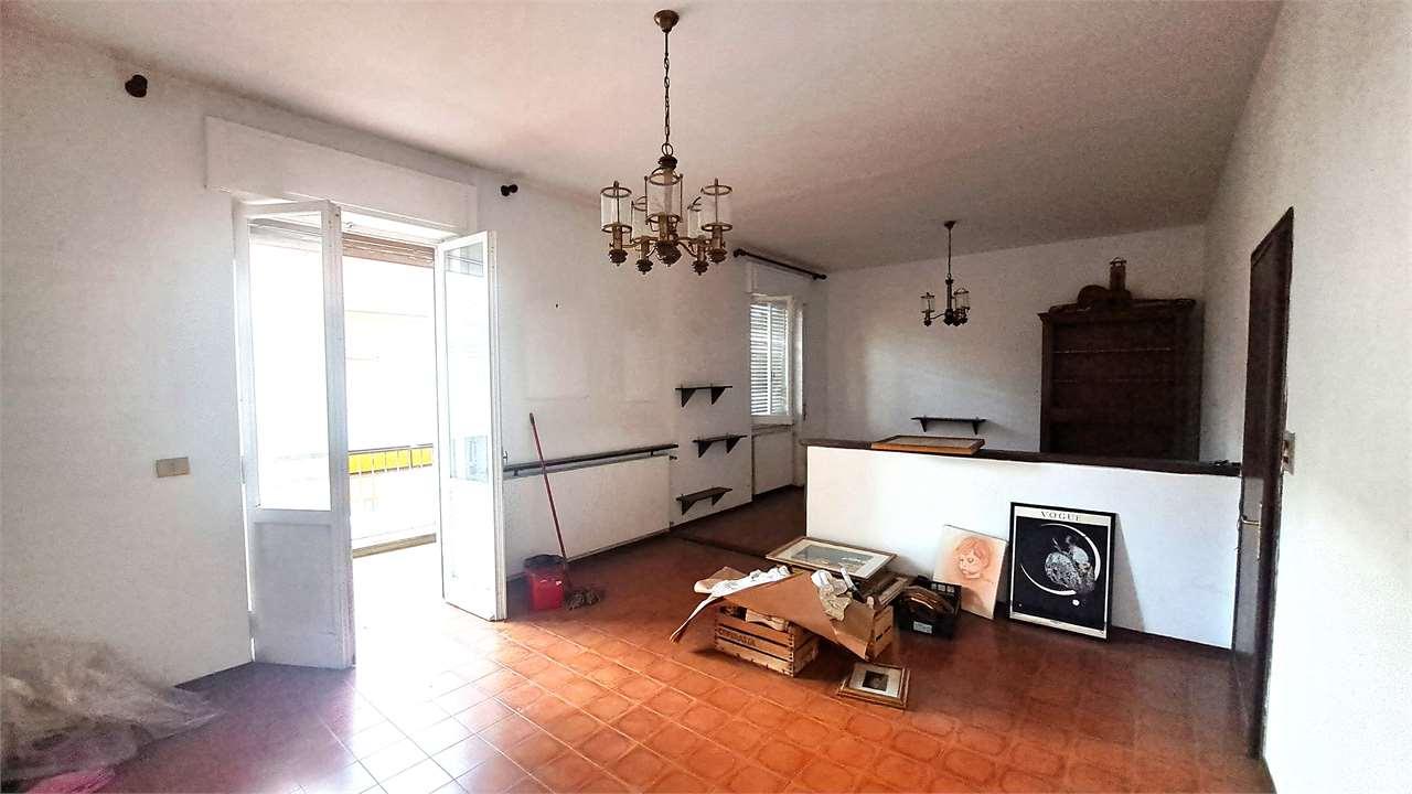 Vendita vendita, Cairo Montenotte foto