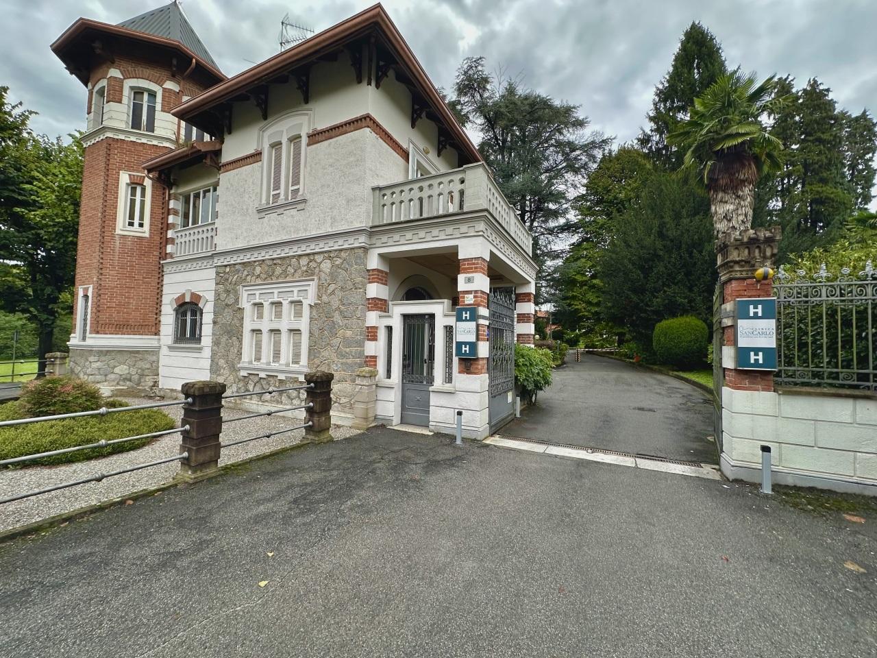 Affitto Quadrivani, Arona foto