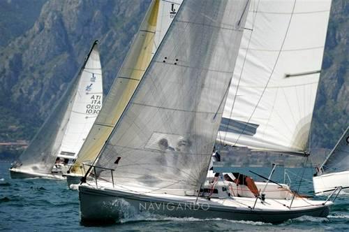 J boat 80 Benzina 2002 Usata, Milano foto