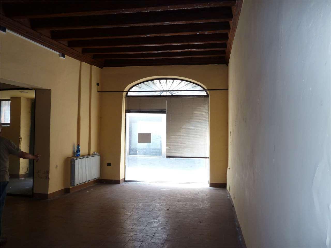 Vendita vendita, Lucca foto