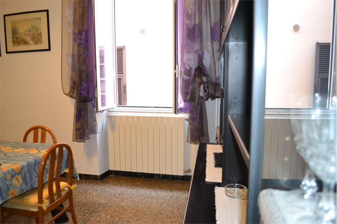Vendita vendita, Spotorno foto