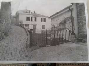 Sale Trivani, Andora