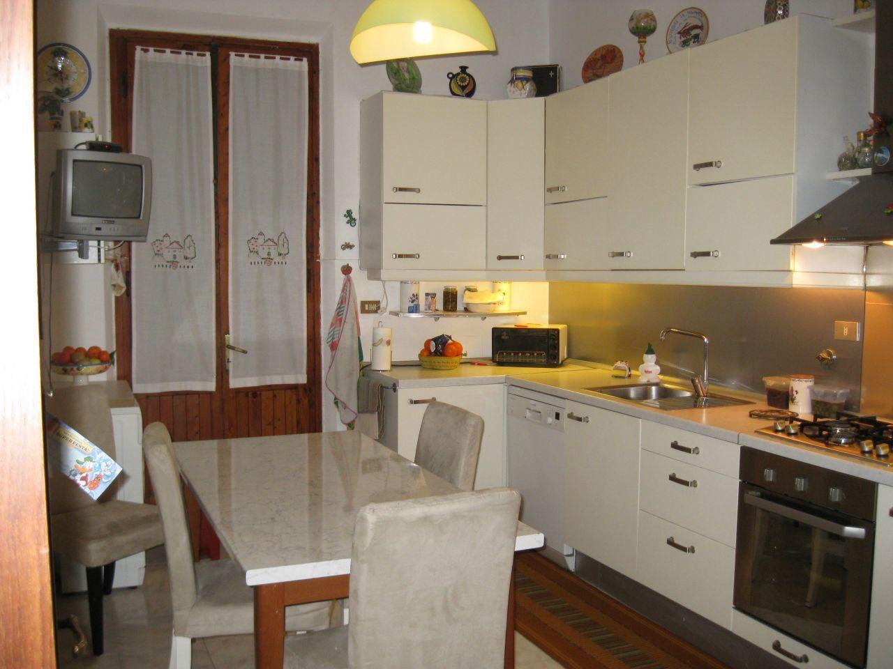 Vendita Quadrivani, Prato foto