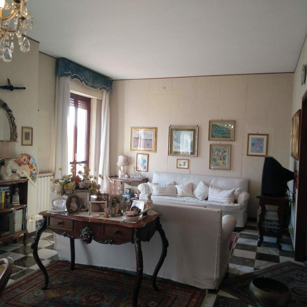 Vendita Case, Carrara foto