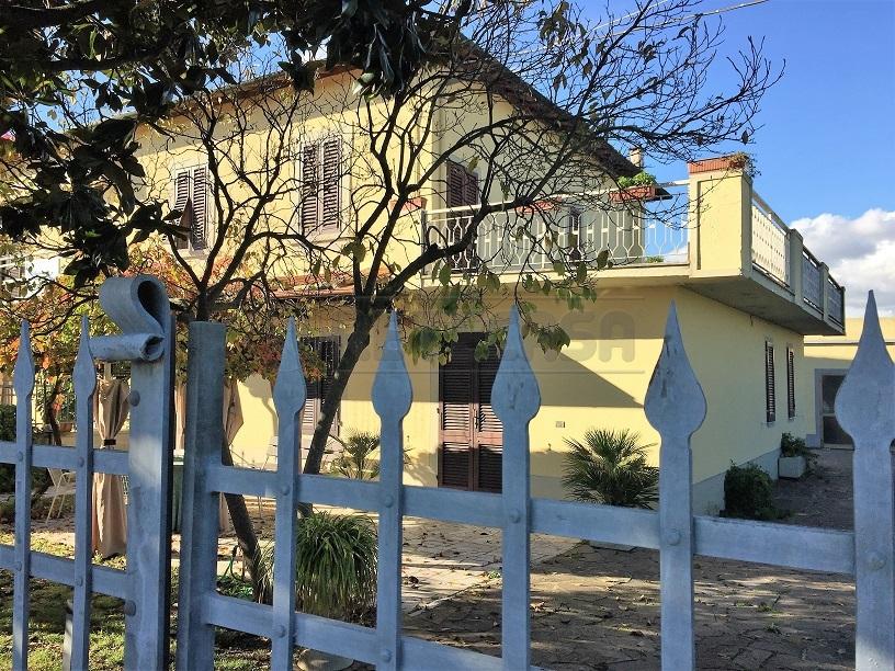 Vendita Esavani, Castelfranco di Sotto foto