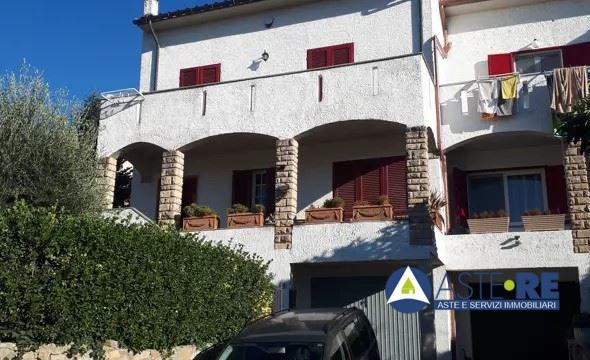 Vendita Eptavani, Montescudaio foto