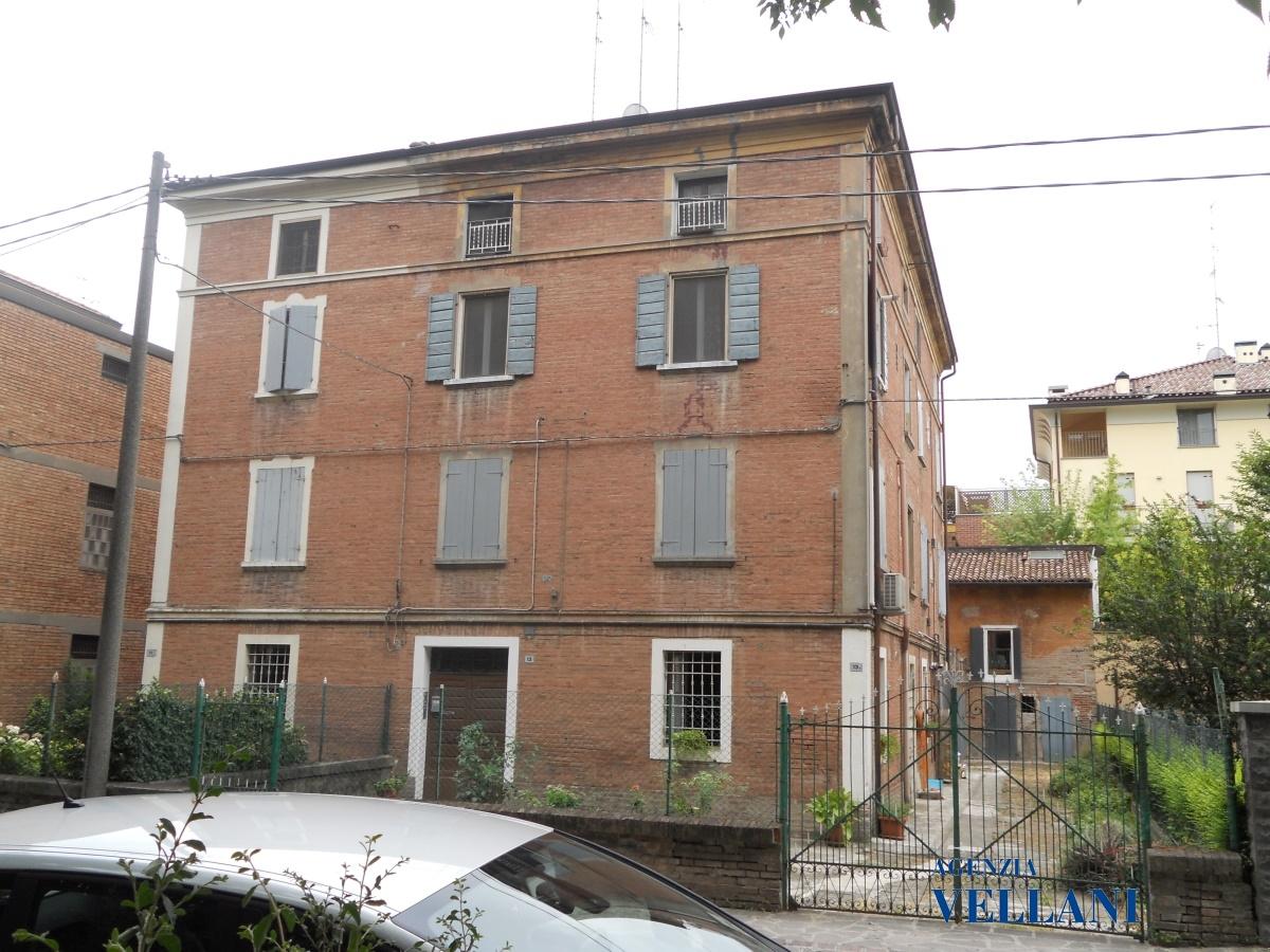 Vendita Bivani, Carpi foto