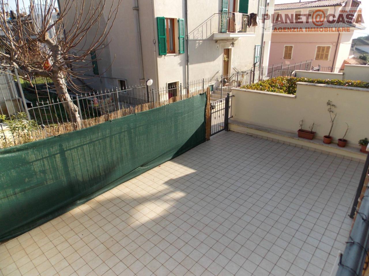 Sale Appartamento, Colli del Tronto foto