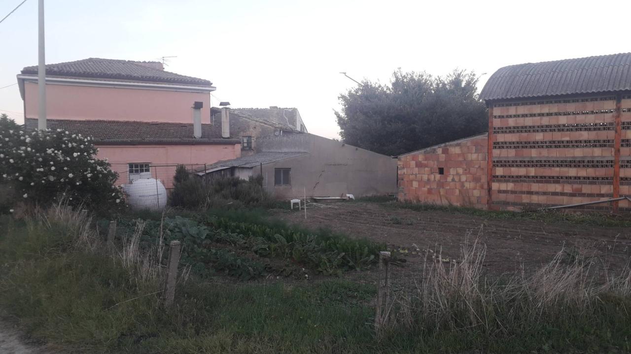 Vendita Rustico, Alanno foto