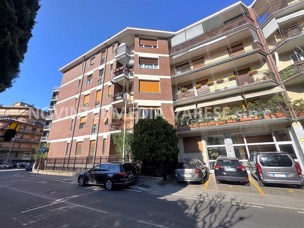 Vendita Appartamento, Varese foto