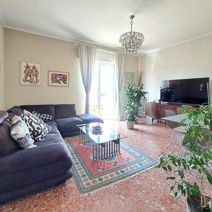 Vendita Trivani, Viareggio foto
