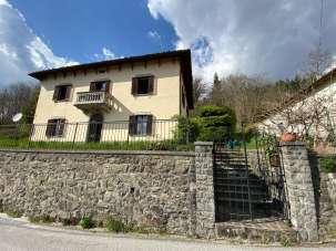Vendita Casa indipendente, Castiglione di Garfagnana Vendita Casa indipendente, Castiglione di Garfagnana
