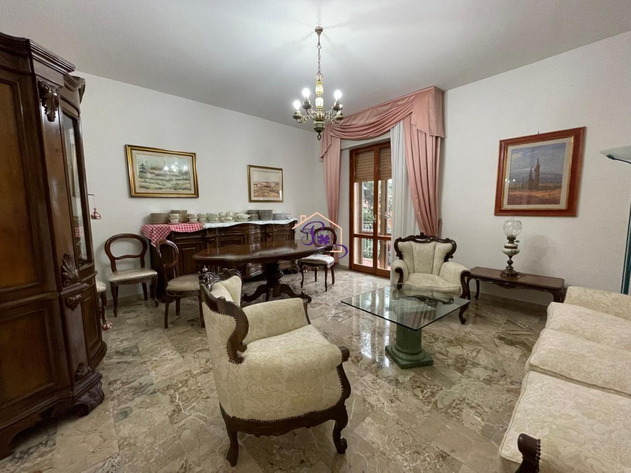Vendita Quadrivani, Prato foto