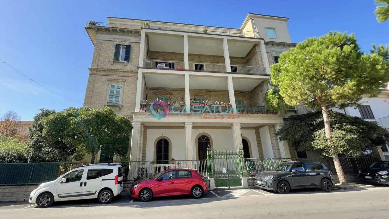 Vendita Esavani, Silvi foto