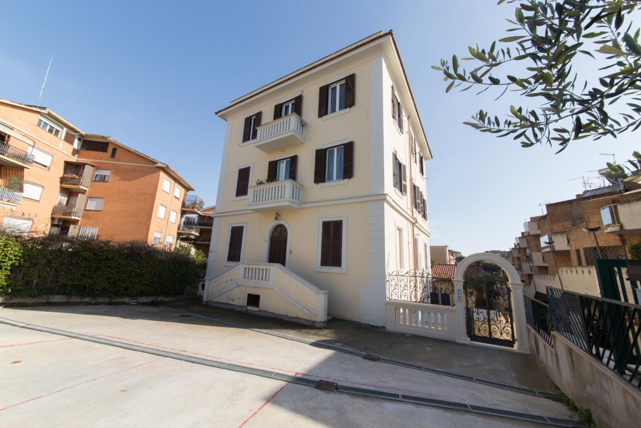 Vendita Trivani, Roma foto