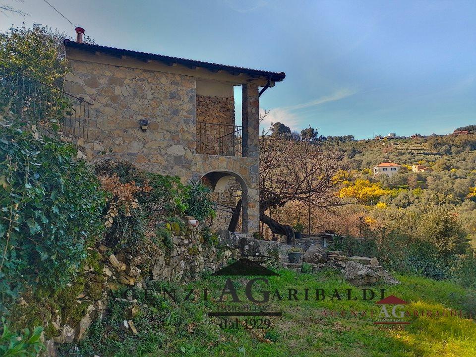 Vendita Trivani, Vallebona foto