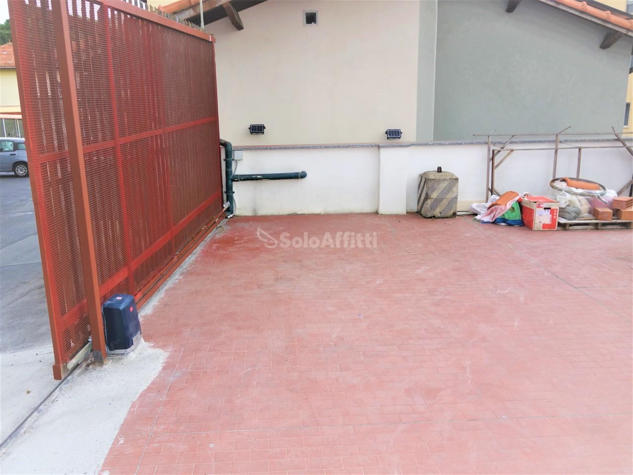 Affitto Garage , Sanremo foto