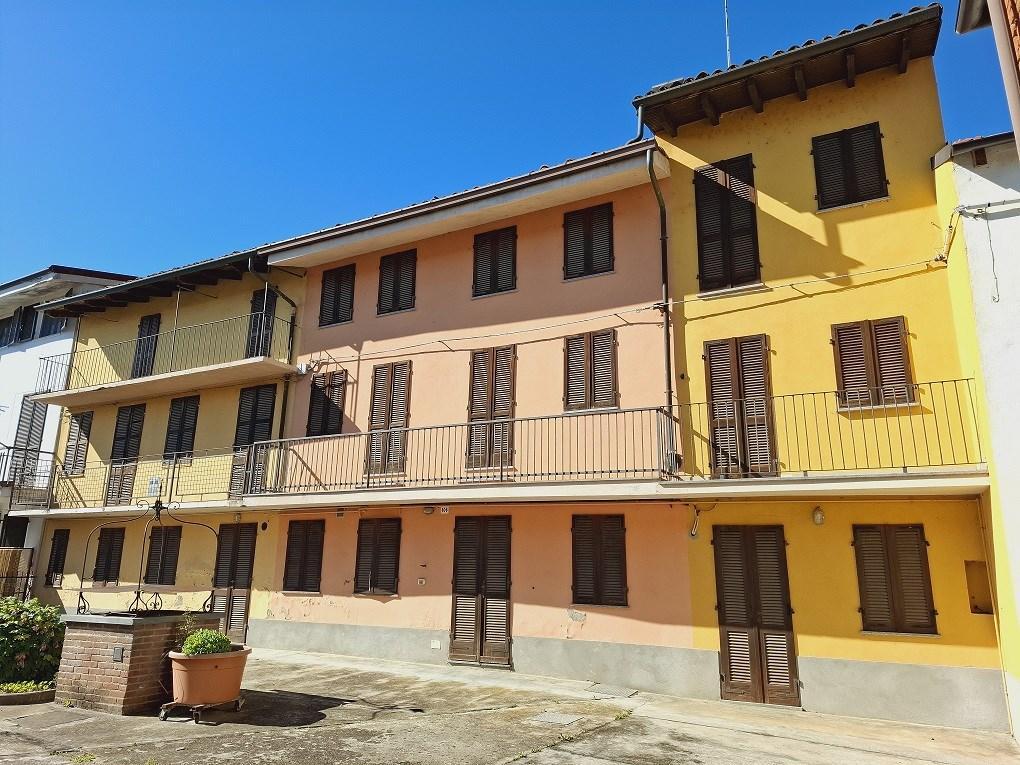 Vendita Villa trifamiliare, Cerro Tanaro foto