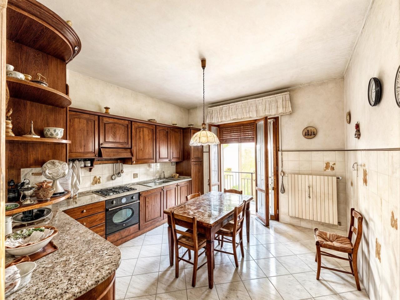 Vendita Quadrivani, San Giovanni Valdarno foto