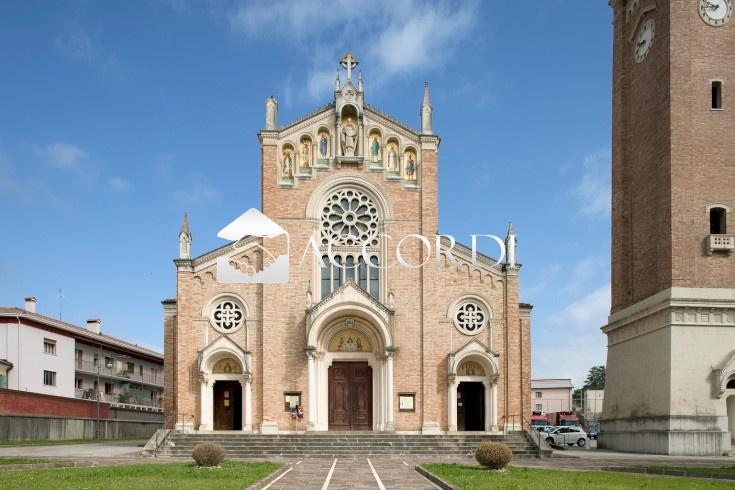 Vendita Pentavani, Cornuda foto