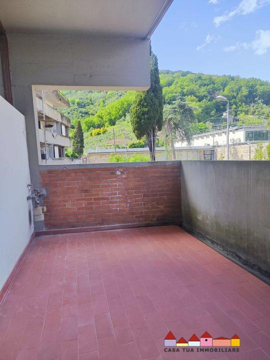 Vendita Quadrivani, Carrara foto