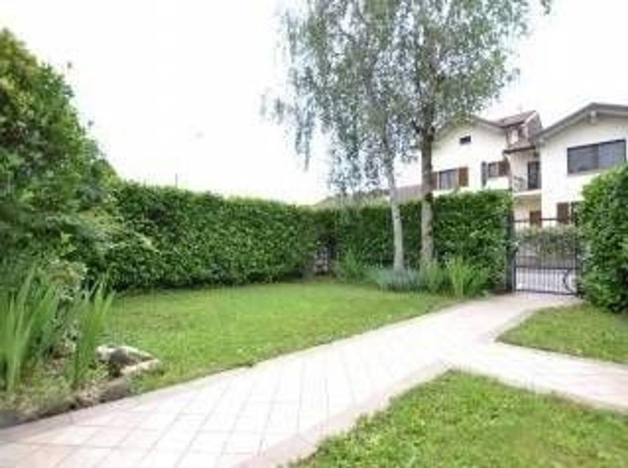 Vendita Pentavani, Cernusco sul Naviglio foto