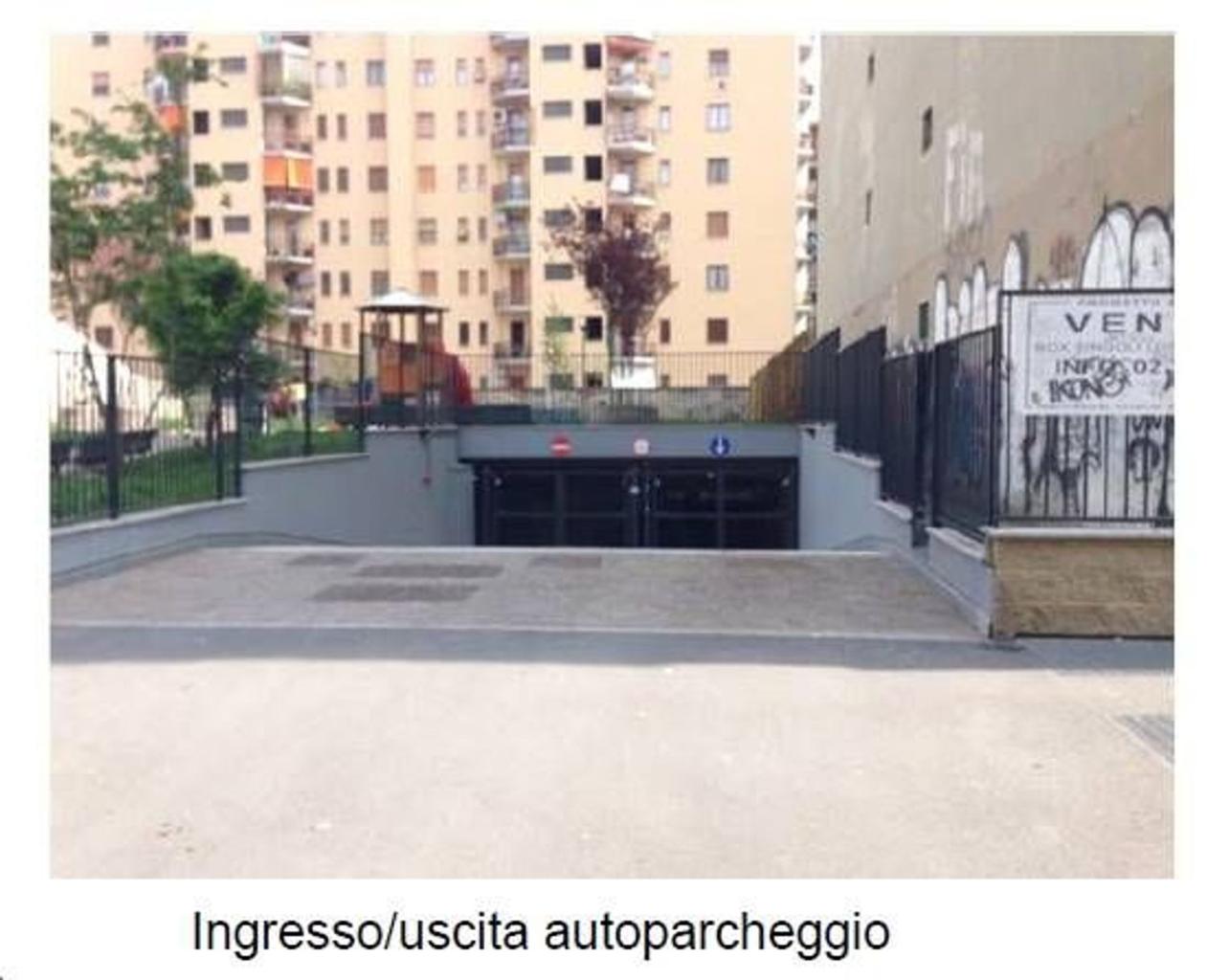 Vendita Garage e posti auto, Milano foto