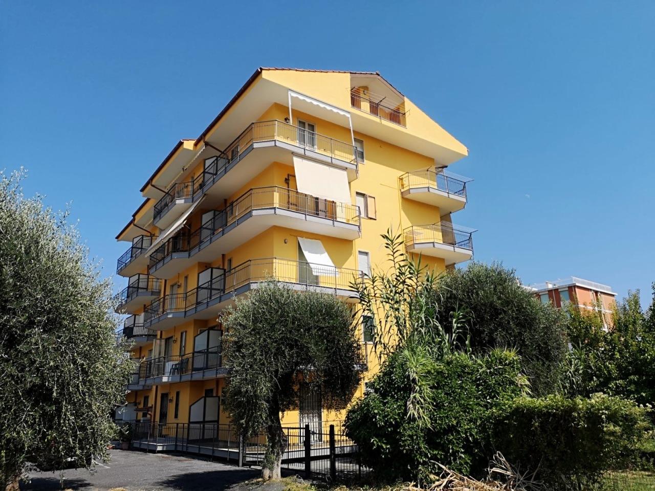 Vendita Bivani, San Bartolomeo al Mare foto