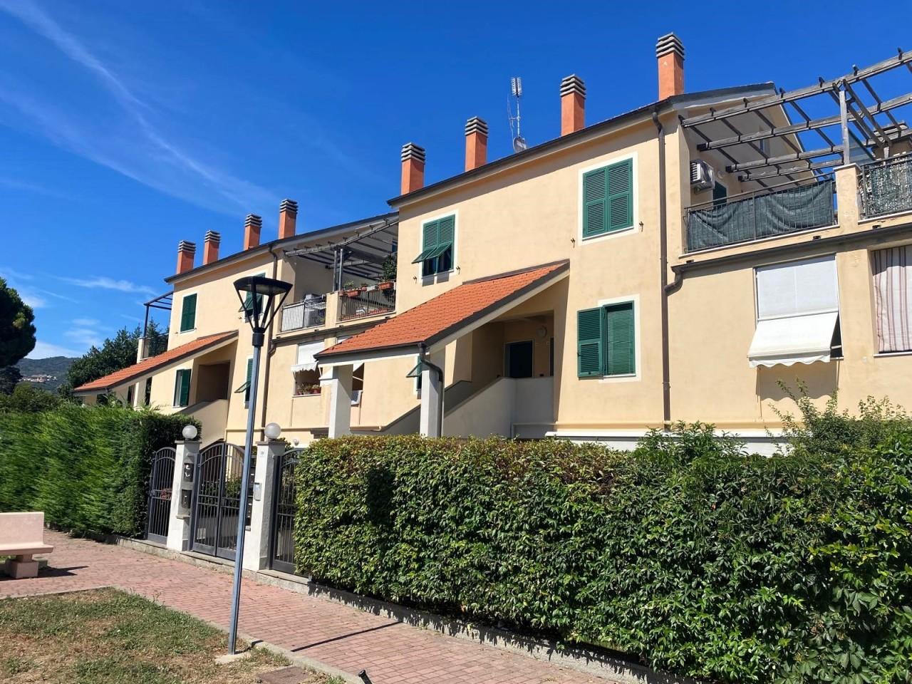 Vendita Trivani, San Bartolomeo al Mare foto