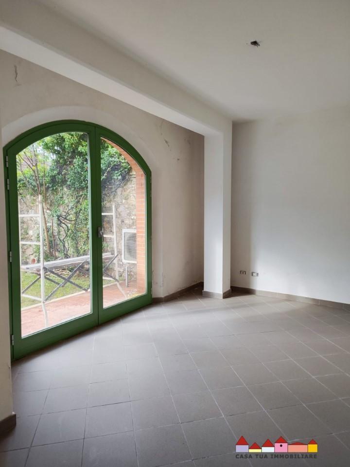 Vendita Trivani, Carrara foto
