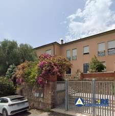 Vendita Pentavani, Piombino Vendita Pentavani, Piombino