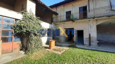 Vendita Rustico / Casale, Cogliate Vendita Rustico / Casale, Cogliate