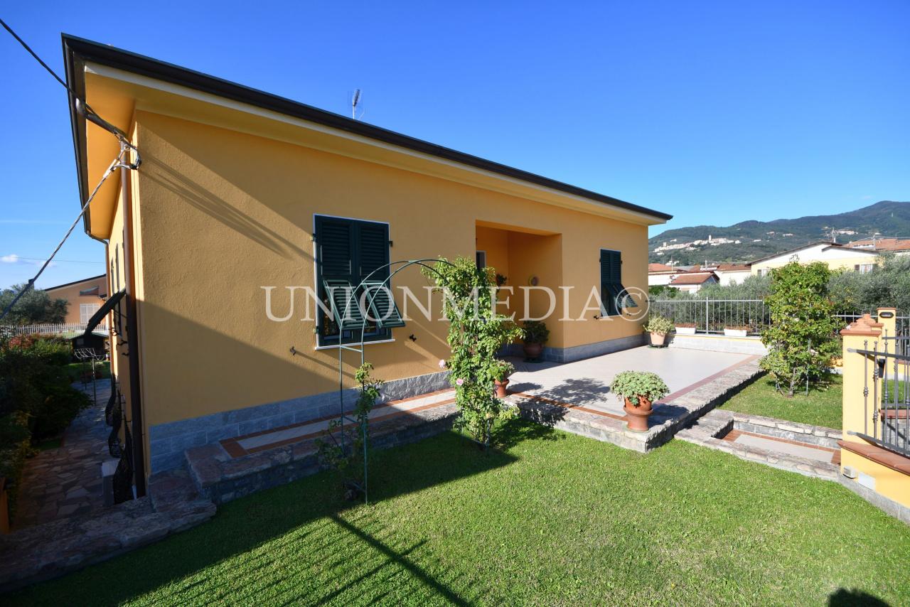 Vendita Multivani, Castelnuovo Magra foto