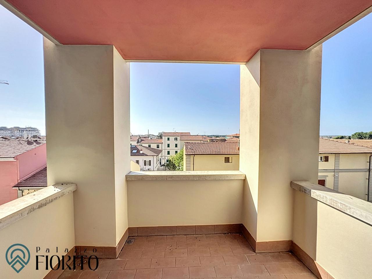 Vendita Trivani, Cecina foto