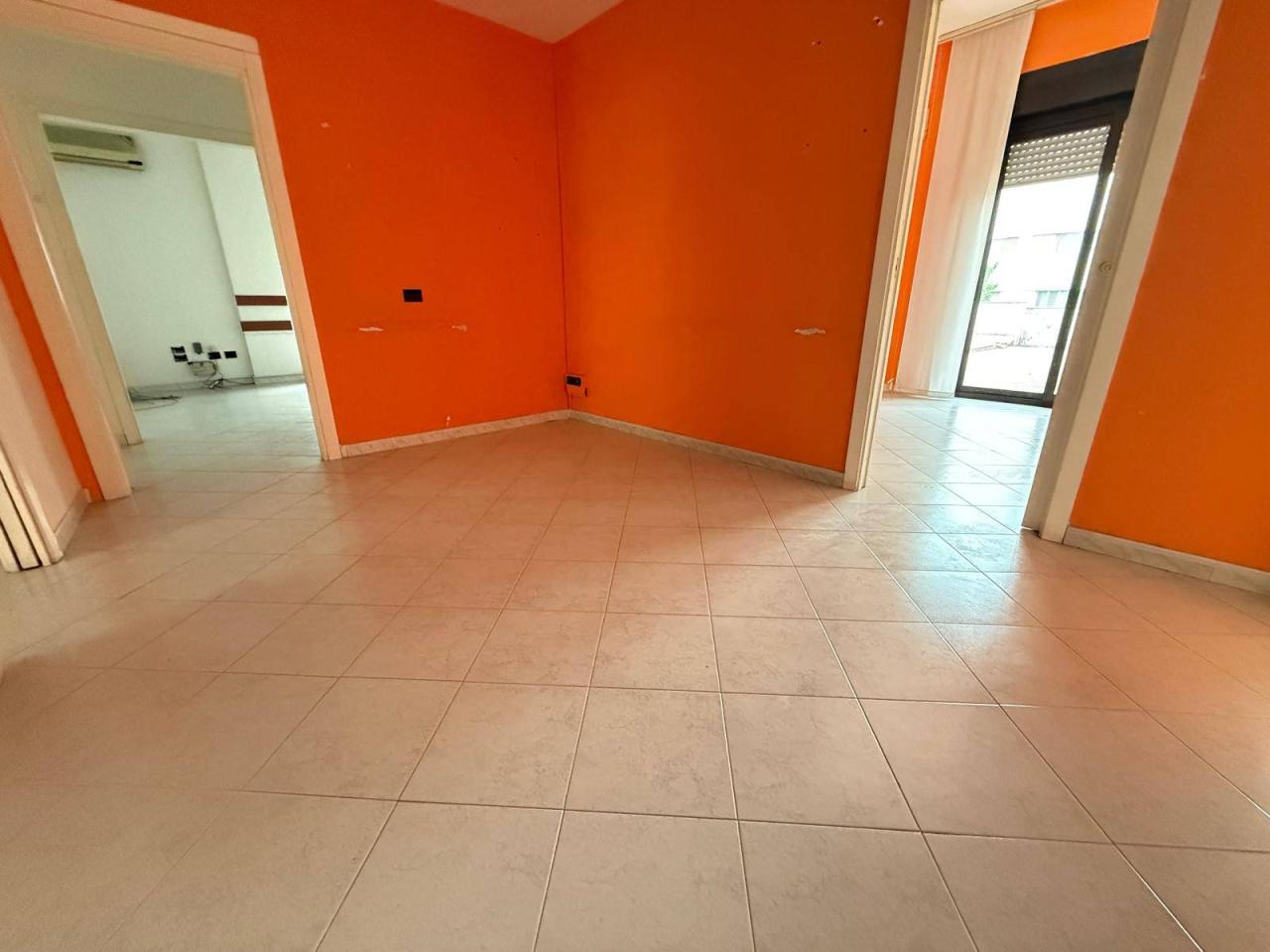 Vendita Stabile/Palazzo, Caserta foto