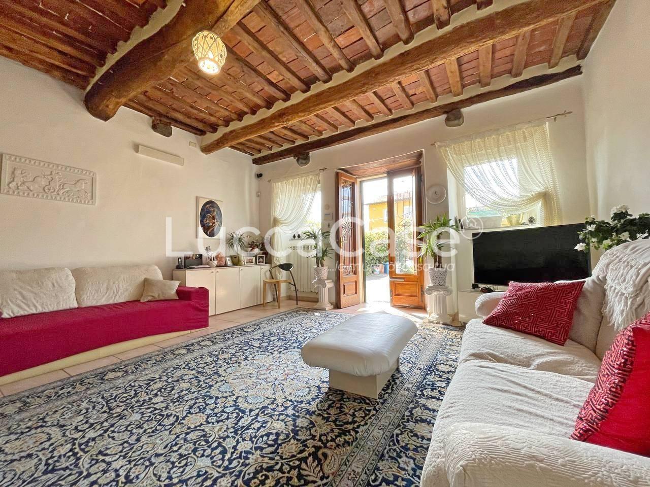 Vendita Casa indipendente, Capannori foto