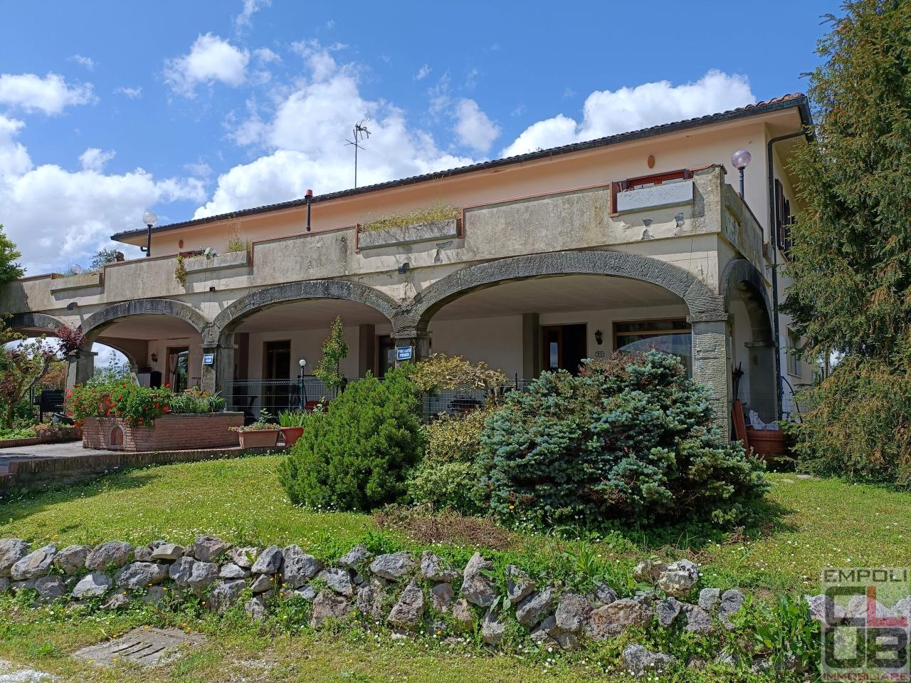 Sale Villa, Cerreto Guidi foto