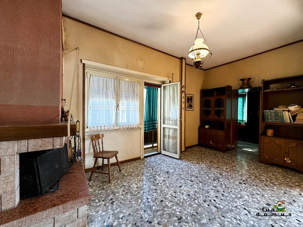 Vendita Esavani, Sutri foto