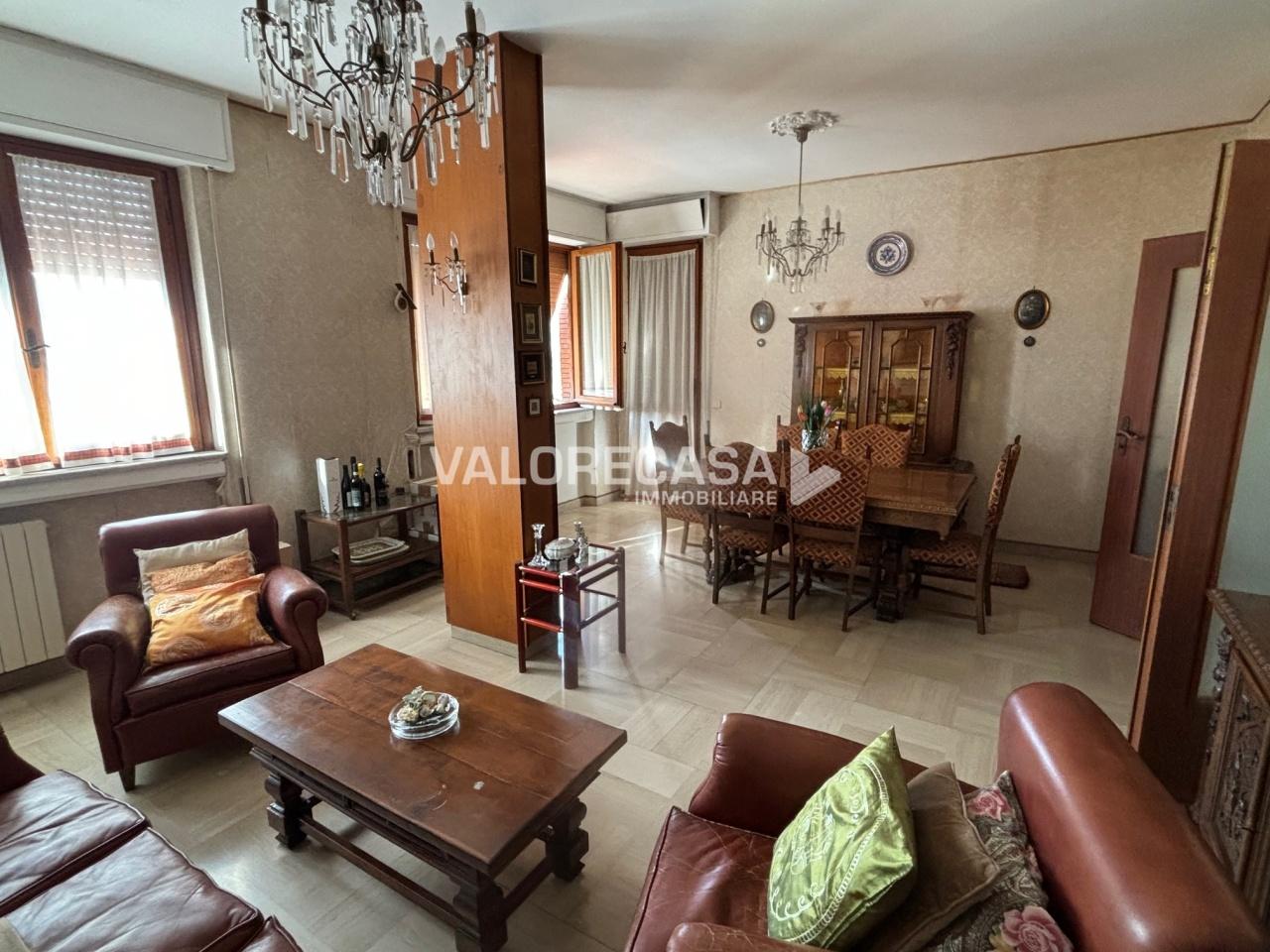Vendita Pentavani, Carrara foto