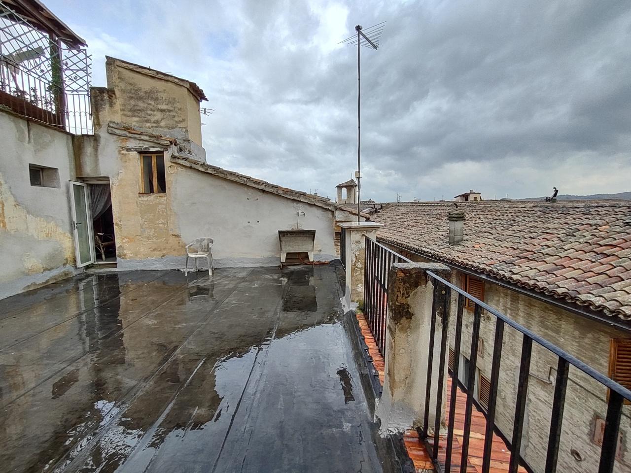 Vendita Pentavani, Jesi foto