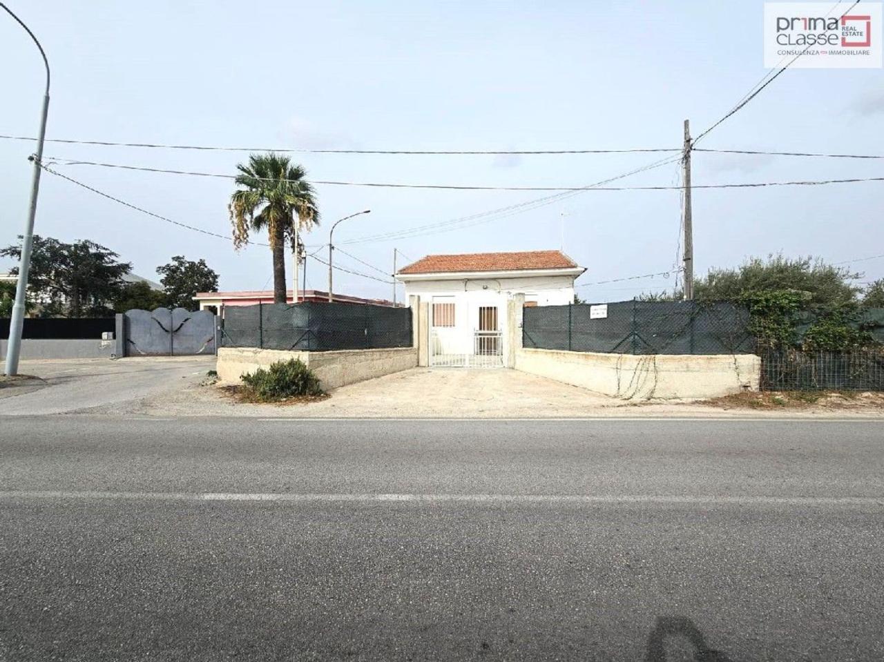 Vendita Trivani, Vittoria foto