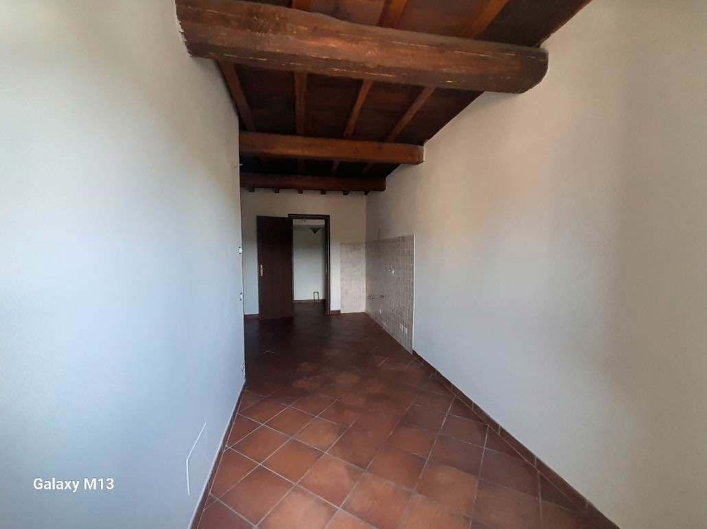 Vendita Appartamento, Cave foto